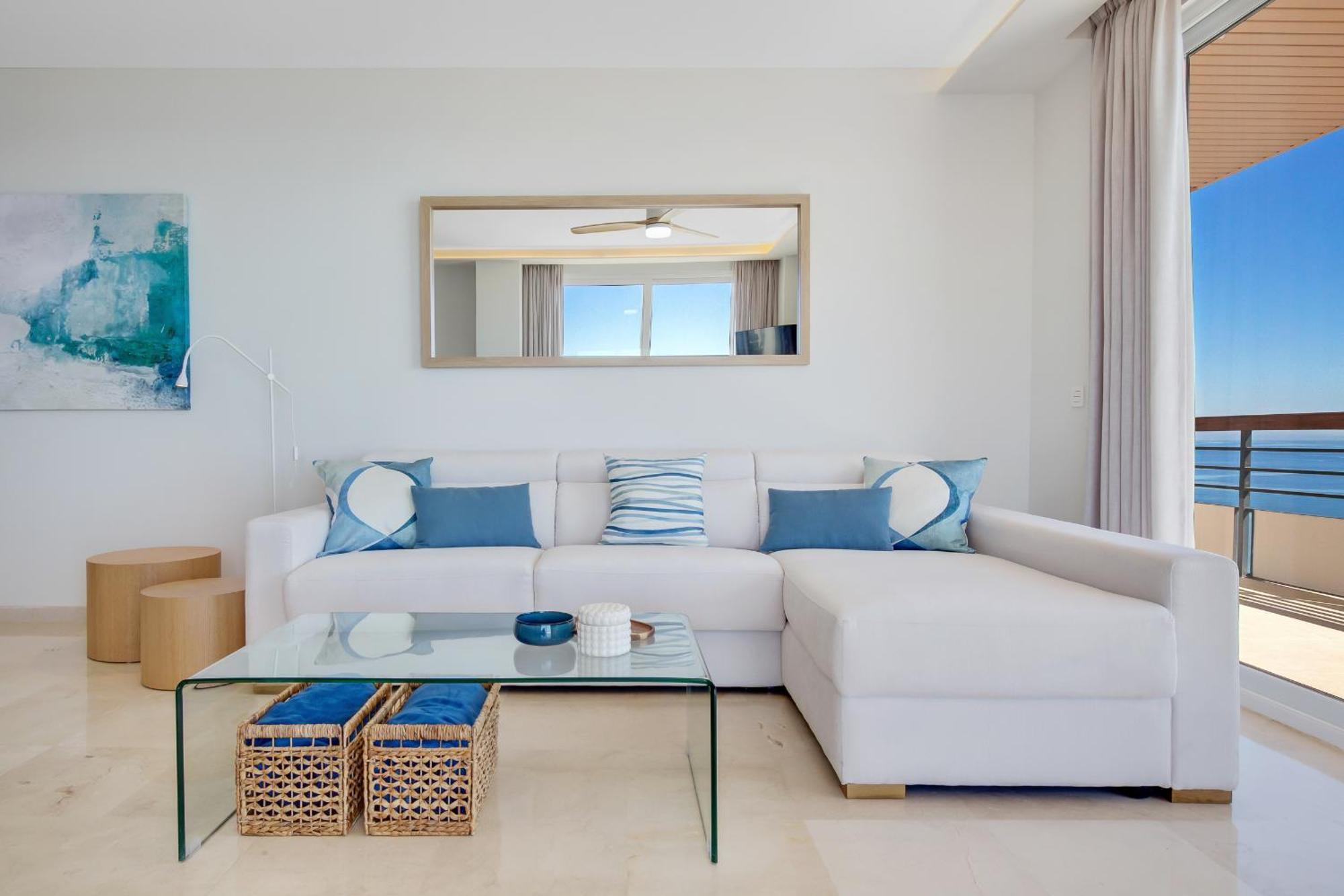 Santa Clara Modern & Exclusive Seafront Apartment Torremolinos Dış mekan fotoğraf