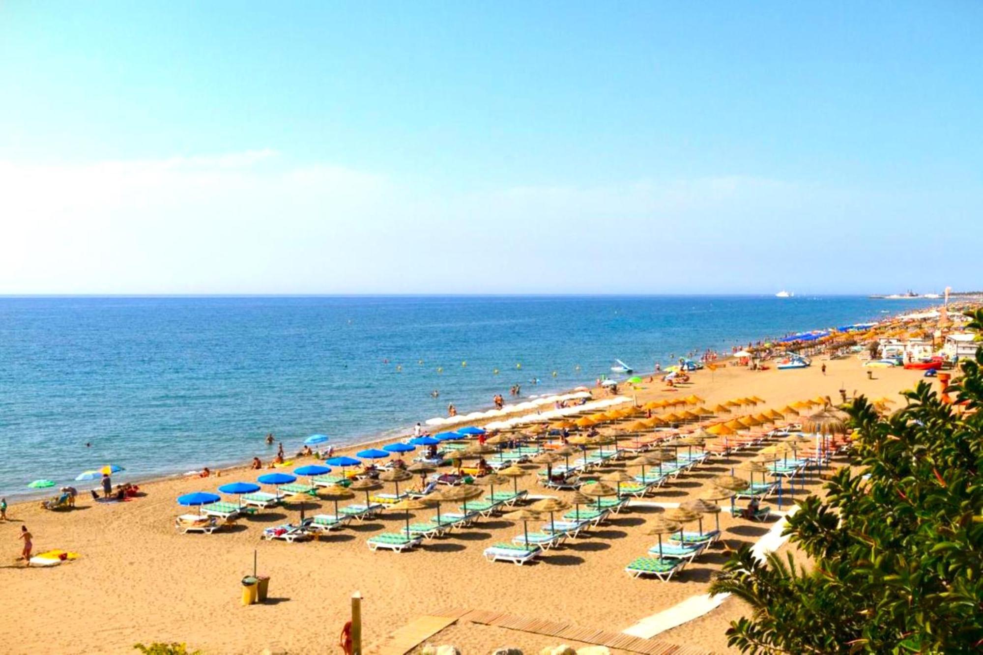 Santa Clara Modern & Exclusive Seafront Apartment Torremolinos Dış mekan fotoğraf